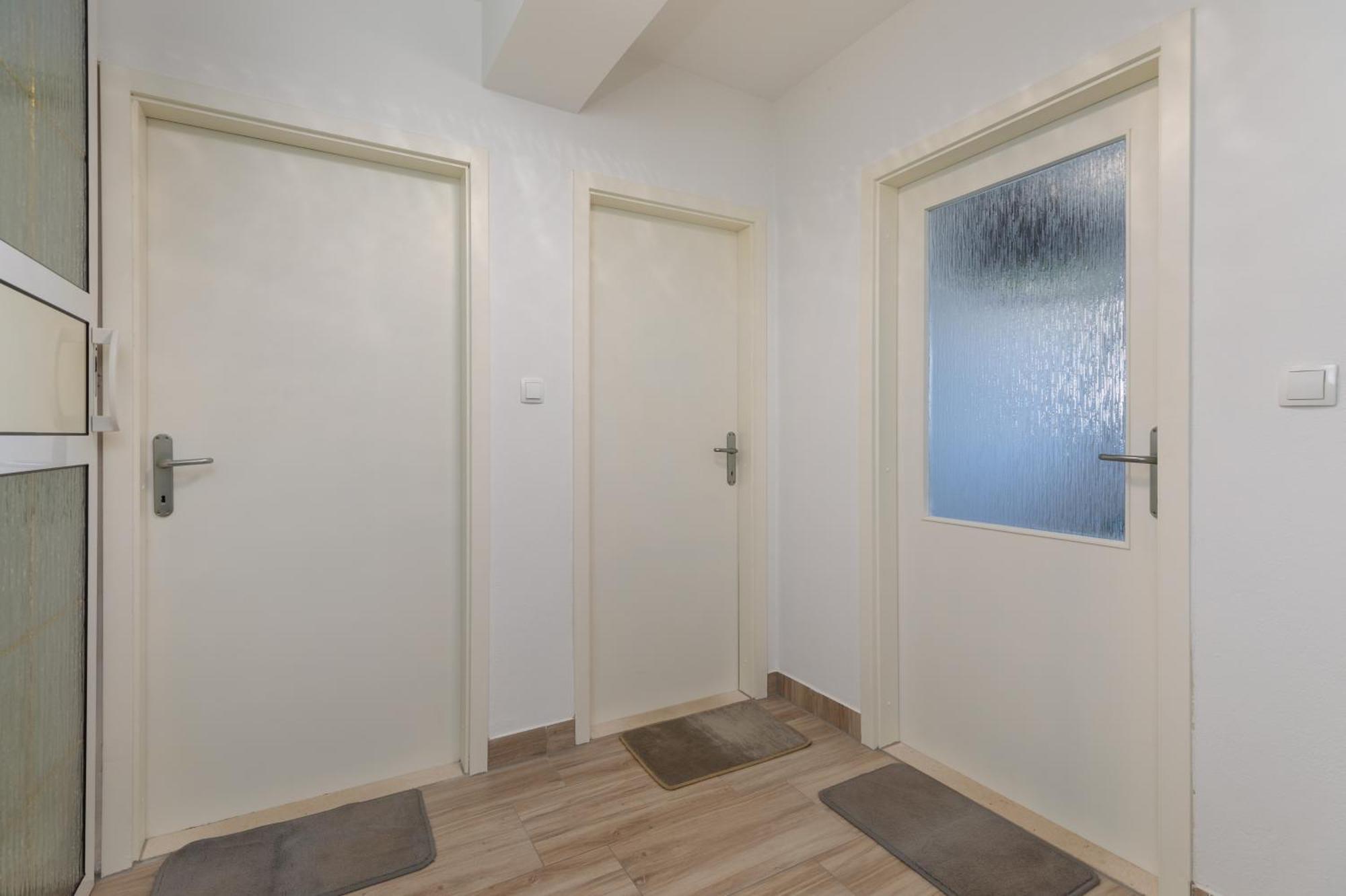 Apartments With A Parking Space Stanici, Omis - 11421 Celina Extérieur photo