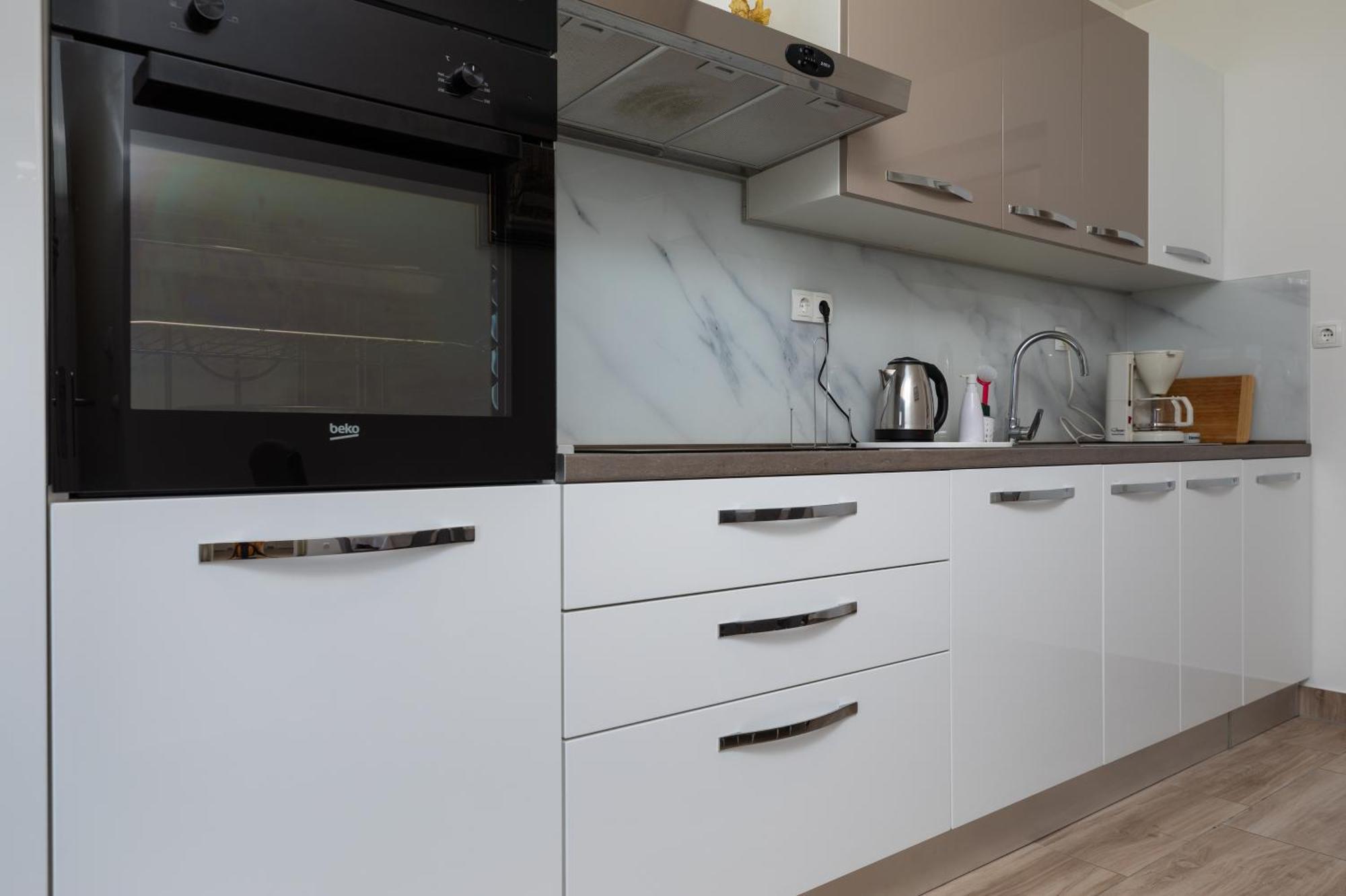 Apartments With A Parking Space Stanici, Omis - 11421 Celina Chambre photo